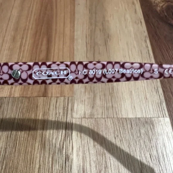 Coach Beatrice HC8019 Black Sunglasses with Signature Hard Case - Picture 7 of 14